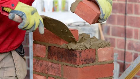 Choosing Building Bricks: Lowe&rsquo;s