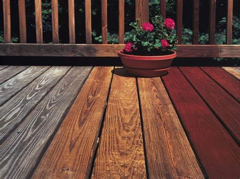 Choosing Solid Stain or Paint for Exterior