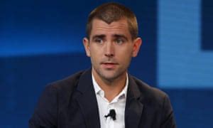 Chris Cox: longtime Facebook executive exits as network focuses …