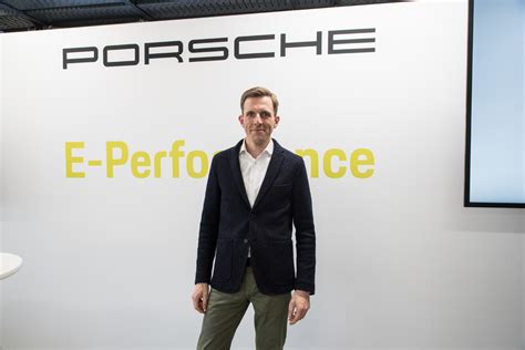 Chris Olarinoye - Experiential Marketing Manager - Porsche …