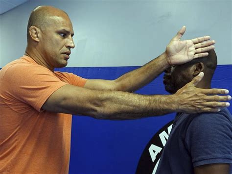 Chris Perkins: Brazilian black belt reveals how jiu-jitsu could help Dolphins’ Tua reduce concussions