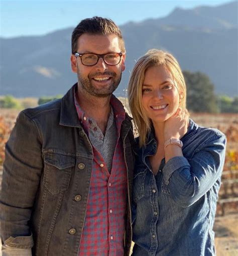 Chris boyd married to cindy busby. Cindy Busby has been acting since she was a child and is best known for her role as Ashley Stanton on the long-running series Heartland. She has been a staple among Hallmark Channel films, ... 