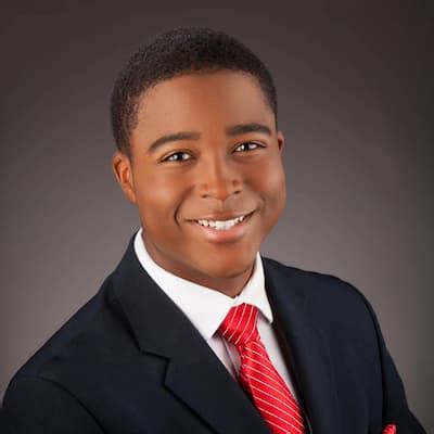 Chris lovingood. Chris Lovingood is an American Anchor/Reporter working for WRAL-TV in Raleigh, North Carolina as a weekday anchor and the 4, 5, 6, 10, and 11 pm news reporter. 