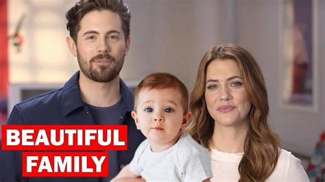 Chris mcnally and julie gonzalo wedding. H allmark has a spooky-good new romcom starring real-life couple Julie Gonzalo and Chris McNally. This Fall Into Love movie is called 3 Bed, 2 Bath, 1 Ghost.Moreover, this new romance has a ... 