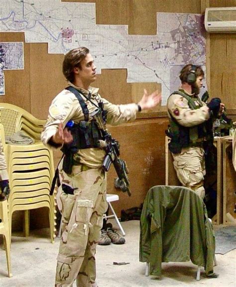 Chris vansant delta. Delta Force Operator Chris VanSant is back in Part 2 of this two-part series. This episode dives deep into his role in the invasion of Iraq and the capture of Saddam Hussein. VanSant vividly recalls an engagement with over 300 enemy combatants after a goat herder revealed his team's location. 