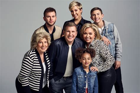 Chrisley knows best season 10. While Kyle appeared in season 1 of Chrisley Knows Best, ... Grayson appeared on all 10 seasons of Chrisley Knows Best and played himself in the 2016 film Sharknado 4: The 4th Awakens. 