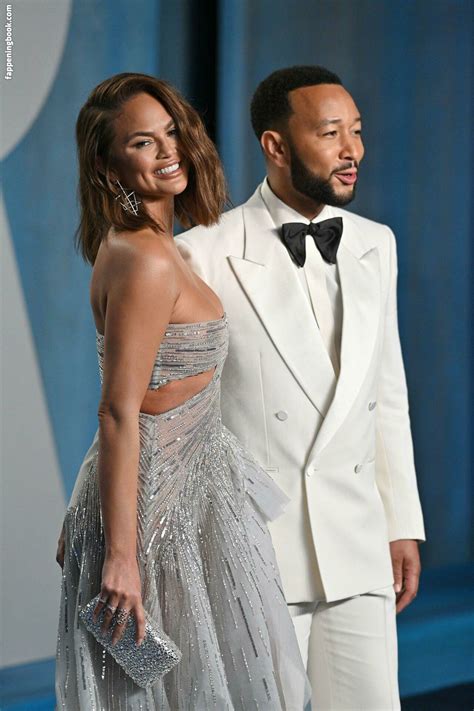 Chrissy teigen nude. Chrissy Teigen dares to bare in thigh-high split The 30-year-old model flaunted her incredible toned pins and a little bit more than she would have intended as she struggled to protect her modesty. 