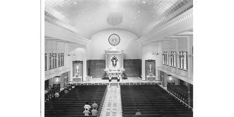 Christ the king parish priest.  Define &lsquo;Christ&rsquo; as used in the Bible.  ...