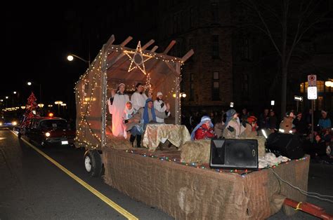 Jan 3, 2016 - Explore cathy mcnabb's board "Elf float" on Pinterest. See more ideas about christmas parade, christmas parade floats, christmas float ideas.. 