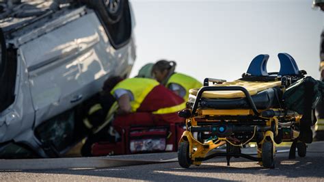 Christina Rubio Pronounced Dead following Single-Vehicle Crash near Roberts Lane [Bakersfield, CA]