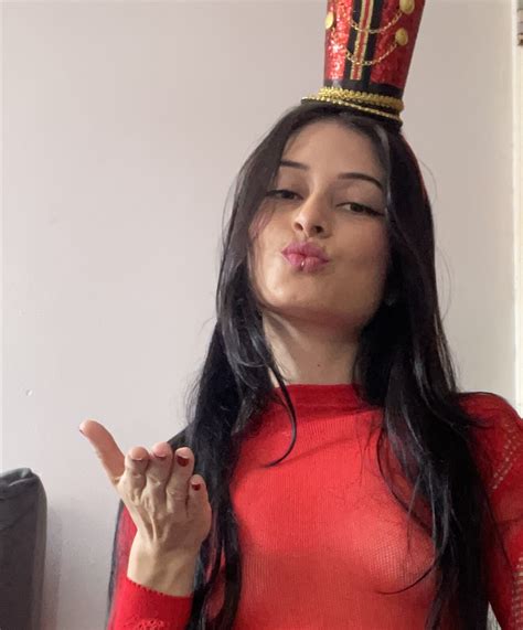 Christinecaprice Leaked 💦 +18