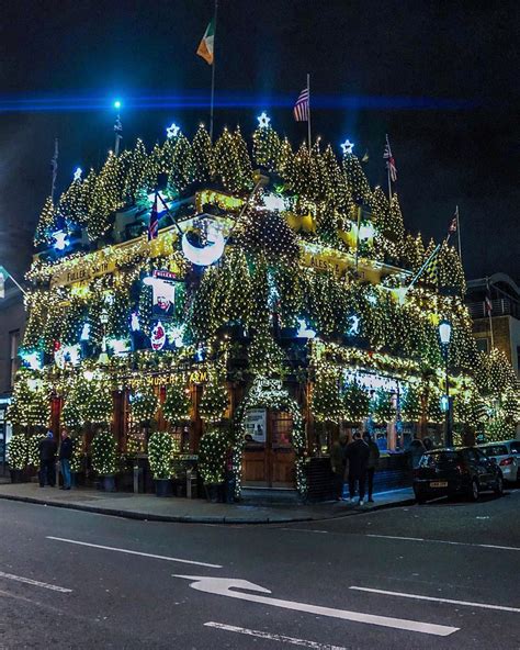 Christmas notting hill. Nov 20, 2023 ... ... Notting Hill is always a must this time of year #christmasinlondon #christmas #prettylittlelondon #londonpub #fyp #londra #londres”. THE ... 