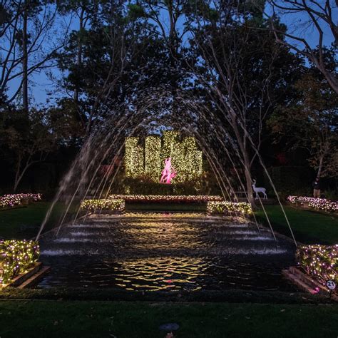 Christmas village at bayou bend. The Christmas Village at Bayou Bend is officially open for visitors from now until January 5, 2019. The iconic 14 acre estate has transformed into a magical wonderland with 100,000 twinkling lights. 