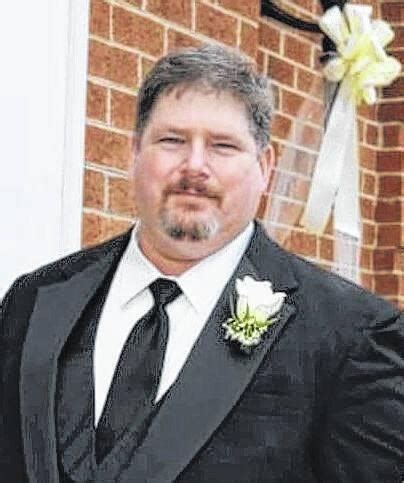 Christopher B. Tracy Obituary (1960 - 2024) - Echovita