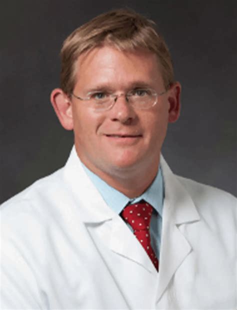 Christopher Lyons, MD - Richmond, VA