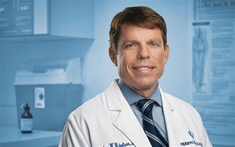 Christopher S Nicholson, MD - Everyday Health-CARE