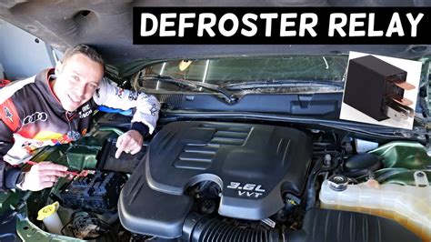 Chrysler 300 fogging up when defrost on high - Fixya