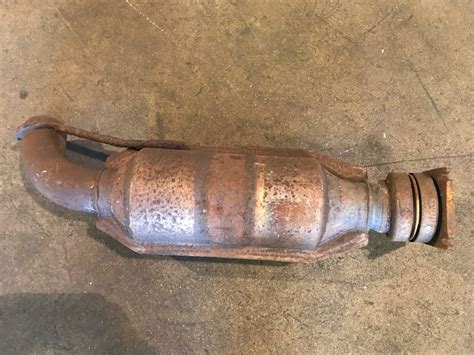 Looking for the best deals on Chrysler catalytic converters scrap? Look no further than ScrapCash! We offer pickup or drop-off service, and we pay cash on the spot. So give us a call today and get the best price for your Chrysler catalytic converter scrap!. 