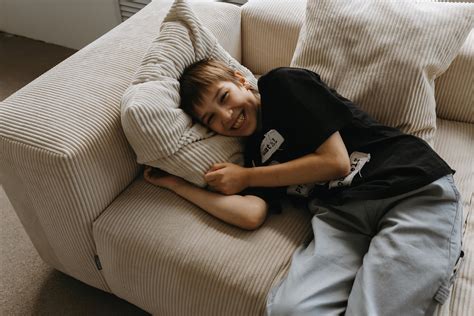 Chubby Bend Over Gay Porn Videos