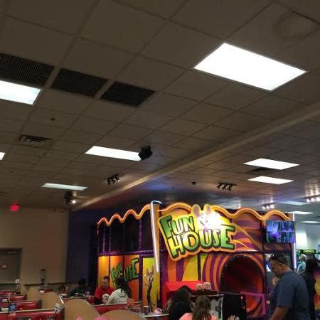 Chuck E. Cheese Employee Reviews in Conroe, TX - Indeed