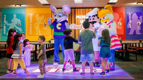 Chuck E. Cheese reopening Ellisville store Thursday night