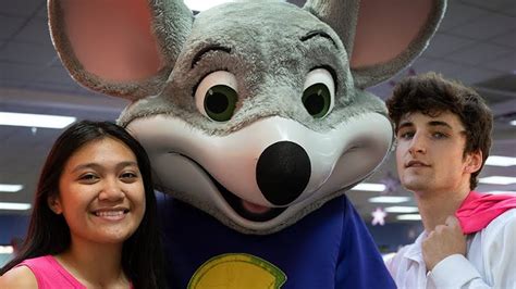 Chuck e cheese for adults. Specialties: Chuck E. Cheese is a kid-friendly fun center with arcade games for every age and food the whole family will love. Try All You Can Play games, which allows you to play ANY game as many times you want until time's up (even games that give E-Tickets for prizes!). Then, enjoy fresh-baked pizzas, wings and salad bar, plus Dippin' Dots® and … 