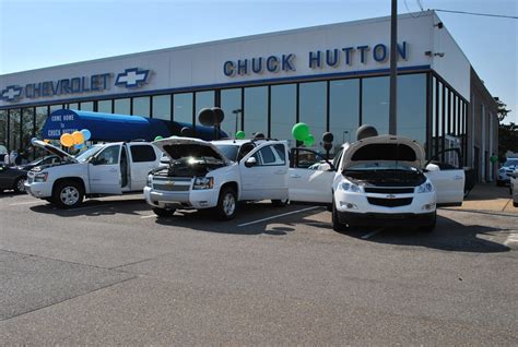 Chuck hutton chevrolet memphis. 26 មិថុនា 2008 ... Henry Hutton is president of Chuck Hutton Toyota, Chuck Hutton Chevrolet and Chuck Hutton Dodge/Chrysler/Jeep dealerships. The site of the ... 