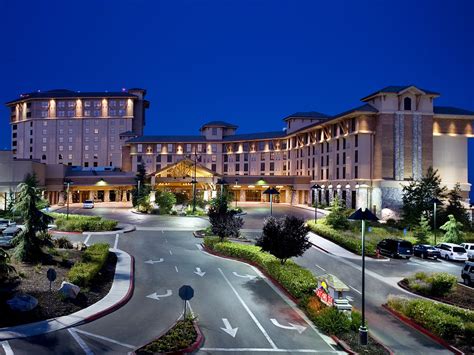 Chukchansi - Aug 19, 2023 · Near Yosemite, find a modern resort with a swimming pool, outdoor concerts and gaming. Updated Aug 19, 2023 Tori Peglar. High five 0. Bookmark. Photo: Courtesy Chukchansi Gold Resort & Casino. Head to Chukchansi Gold Resort & Casino near Yosemite's South Entrance to roll the dice, swim in a pool or get in some spa time. 