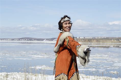 Chukchi people: the population is less than 10,000, but they ...