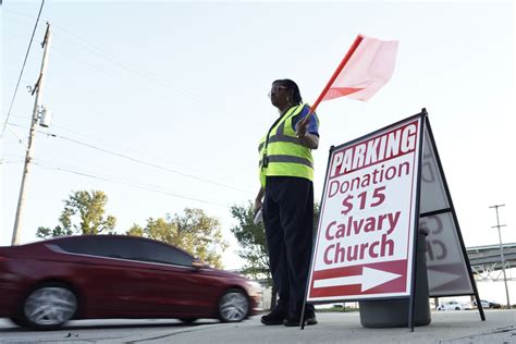 Church parking near stadiums scores big in a win-win for faith congregations and sports fans