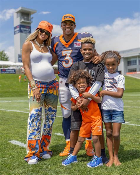 Ciara and Denver Broncos QB Russell Wilson expecting another baby