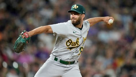 Cincinnati Reds acquire lefty reliever Sam Moll in a trade with the Oakland Athletics