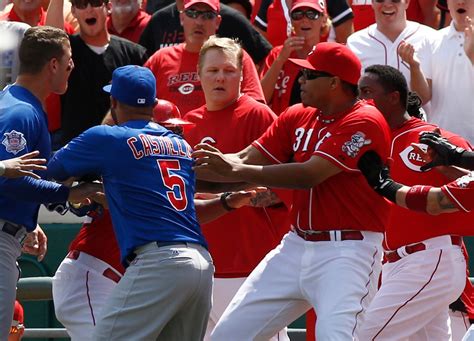 Cincinnati Reds and Chicago Cubs meet in game 4 of series