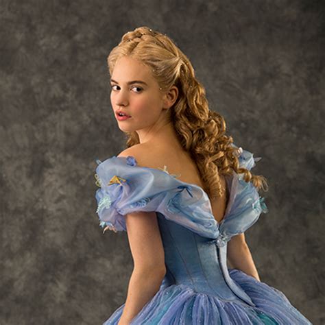 Cinderella hair. Cinderella's first appearance, she has dirty blonde hair, with green eyes and fair skin. Her hair is straight and tied into a bun. In Shrek the Third, she has curly strawberry blonde hair, blue eyes and fair skin with rosy cheeks. Again, her hair is in a … 