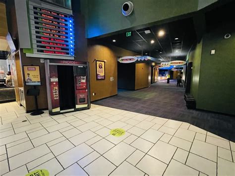 Ranked #2 for movie theaters in Fort Worth. "Awesome reclining seats!" (4 Tips) "My absolute favorite movie theater ." (2 Tips) "Great comfy seats and cheap student tickets!" (5 Tips) "The seats are awesome and clean !! Nice screen size 3D XD.". 