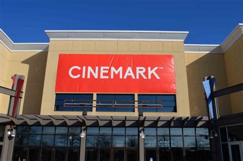 Cinemark warrenville.  Get personalized recommendations, and Cinemark Cante...