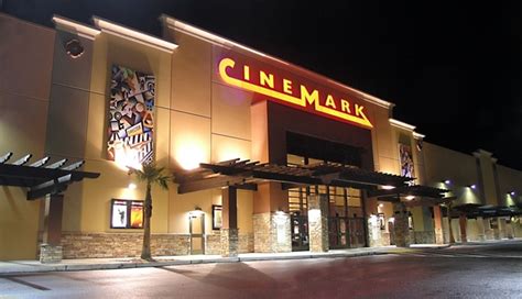 Main Entrance This deserves to be the ad for Cinemark Yuba City. Just