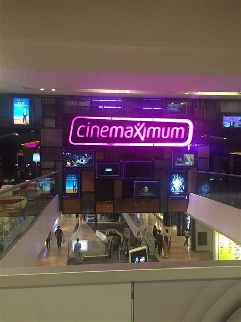 Cinemaximum forum