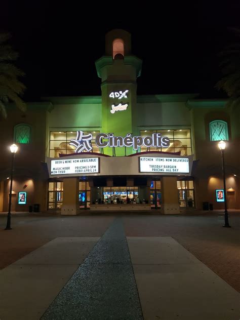 Cinepolis vista. Cinépolis Vista is the third Cinépolis location, positioned in San Diego County. Photos Speakers everywhere outside view seating They also have a 4DX theater Lobby Regular room seating Some theatrical sculpture looking all debonair. 