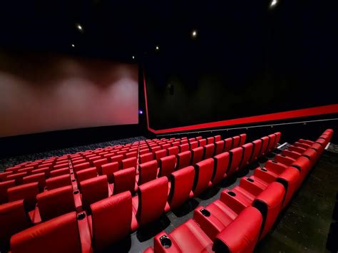 Cineworld opening times