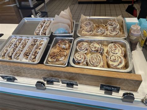 Cinnabon - Wichita, KS