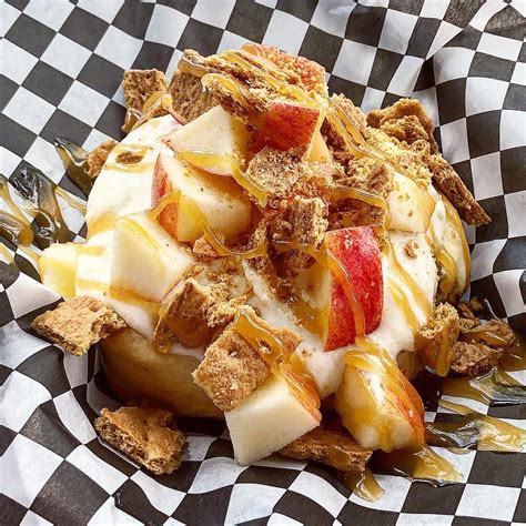 Cinnaholic Getting Closer to Opening in Downtown Crown