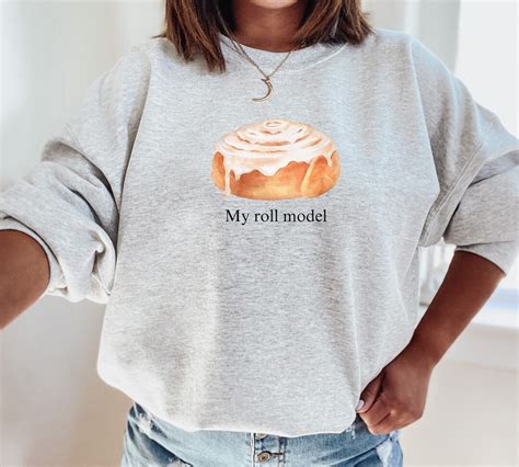 Cinnamon Roll Sweatshirt - Etsy