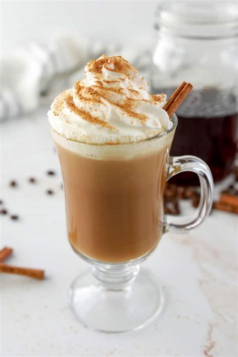 Cinnamon dolce latte. If you want to save time in the mornings, you can make a quadruple batch of the cinnamon dolce latte and leave out the ice and whipped cream, and store it in a mason jar or a pitcher. Just mix the coffee, milk, and cinnamon dolce syrup in a pitcher and store it in the fridge. Pour over ice whenever you need a quick pick-me-up. 