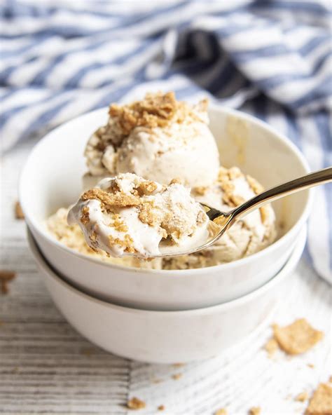 Cinnamon toast crunch ice cream. Mar 8, 2017 · Let cool to room temperature. Sprinkle the Cinnamon Toast Crunch™ crumbs onto a large plate. Remove the ice cream balls and roll each one into the crumbs. Place them back into the freezer for 1 to 1-1/2 hours until the set up. Top with Rumchata-Caramel sauce and whipped cream. If desired, add a cherry on top. 