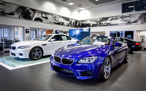 Circle bmw. Open Road BMW is located in Edison, NJ. We've been proudly serving the Plainfield, New Brunswick, Staten Island areas, and our customer care continues long after you buy or lease a BMW - thanks to our dedicated car service and auto repair team. Open Road BMW makes the process of securing your next BMW easy. Stop in or give us a call at (732 ... 