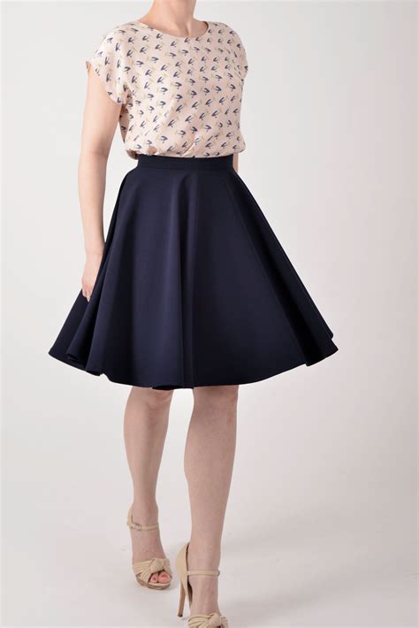Circle skirt. In retrospect, a path always seems to straightforward. A decision so simple to go from from A to B to C. But looking from the opposite direction, there are a ... 