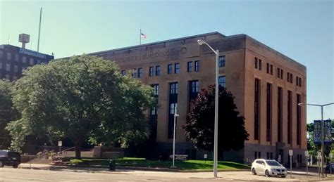 The Kalamazoo Circuit Court, located in Kalamazoo, Michigan is a government institution where legal disputes are resolved in accordance with the law. In Kalamazoo Criminal Courts, the government brings a case against a defendant who is accused of breaking the law. In Kalamazoo Civil Courts, the Court settles disputes between citizens that they ...