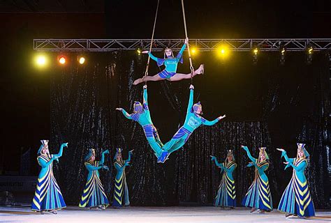 Circus on ice. Come and have a great family with us The great Circus On Ice invites you to this frozen adventure with all your favorite characters and amazing circus acts. Enjoy the performances of our jugglers 🤹‍♂️ , hula hoops 🤸‍♀️ , clowns 🤡 and jaw-dropping skaters. ⛸ 