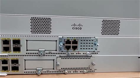 Cisco Router C82001N4T with NIM ES24 cisco router network 